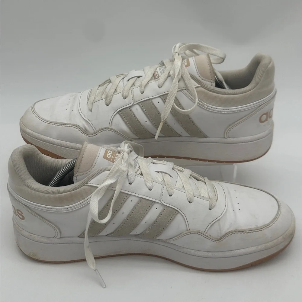 adidas HOOPS 3.0 BASKETBALL LOW Footwear White Metal-Gray Mens Size 11.0